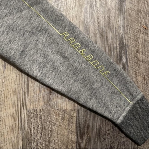 SOLD❌NWT Rag Bone Sweatshirt Small - Picture 3 of 3